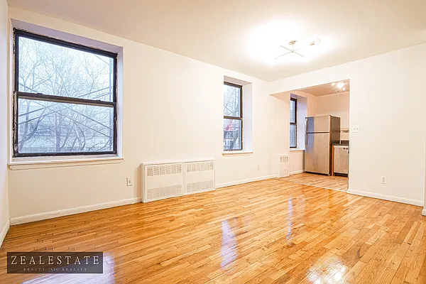 Rented by ZealEstate Group Inc | media 10