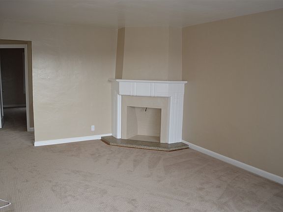3rd image of 2162 41st Ave