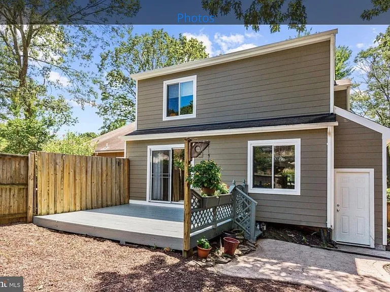 727 Trenton Ave — Photo 18
