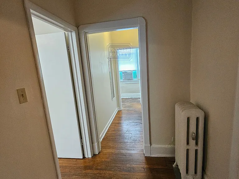 3110 Kensington Ave #11 — Photo 5