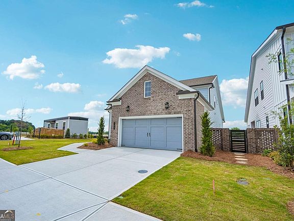 3rd image of 118 Herring Dr