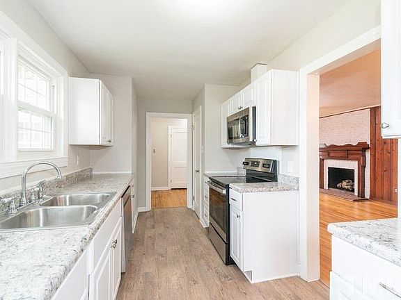 3rd image of 89 Vance St