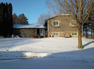 7901 Juneau Ln N, Maple Grove, MN 55311