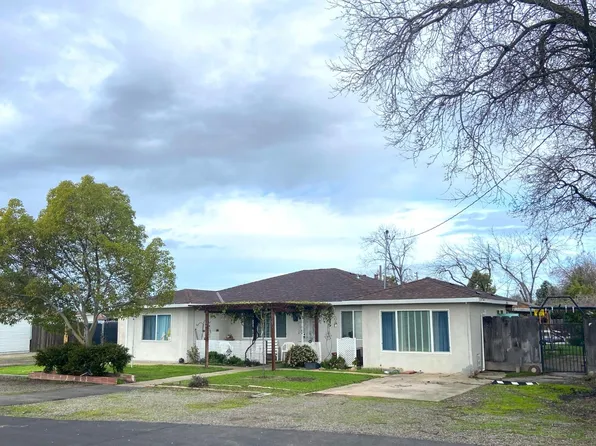 13425 Skyline Blvd, Waterford, CA 95386