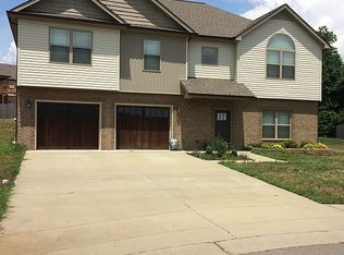 3528 Clover Hill Dr, Clarksville, TN 37043