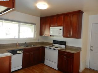 6934 Pine Ct, Dublin, CA 94568
