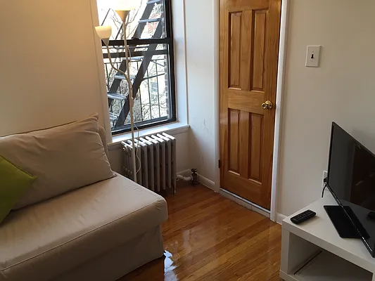 Rented by JMK Realty | media 7