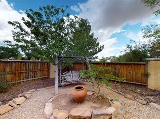 2845 Plaza Amarilla, Santa Fe, NM 87507