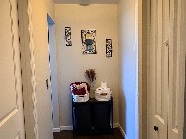 18 Fairview Dr #2 — Photo 4