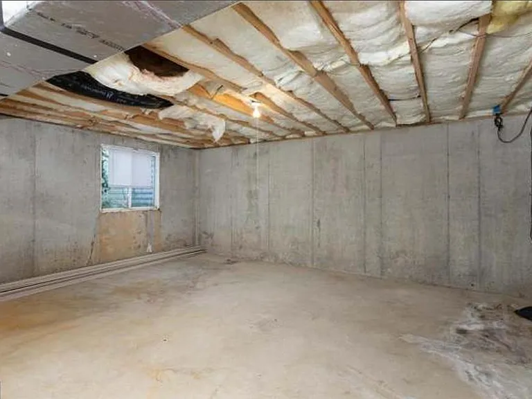 1711 Evergreen Rd — Photo 12