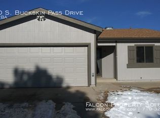 5650 S Buckskin Pass Dr, Colorado Springs, CO 80917