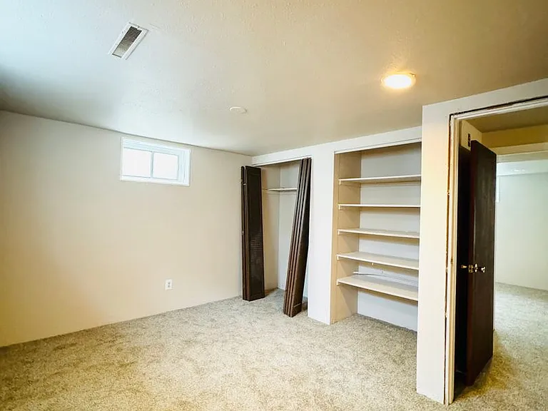 2118 Glenfair Dr — Photo 21
