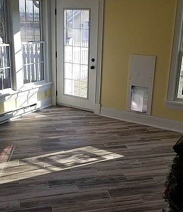 3rd image of 4222 Country Aire Dr
