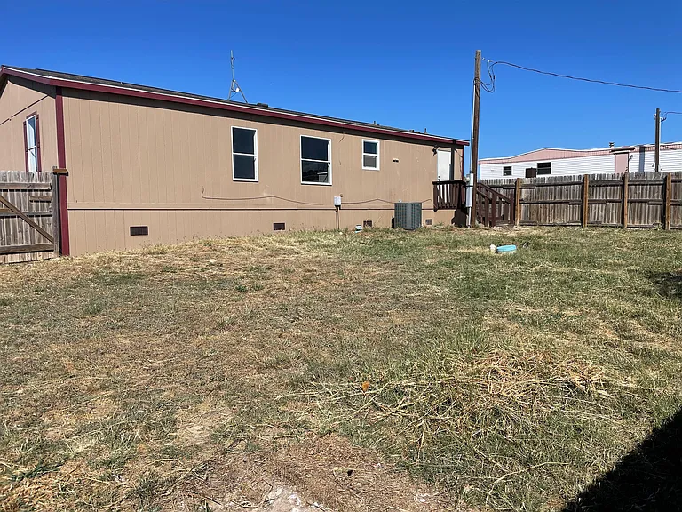 113 Sparrow Dr — Photo 10