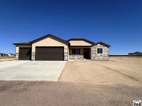 675 E Heron Dr, Pueblo, CO 81007