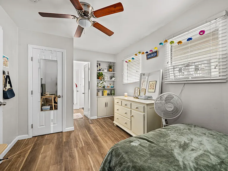 6241 Mary Lane Dr — Photo 15