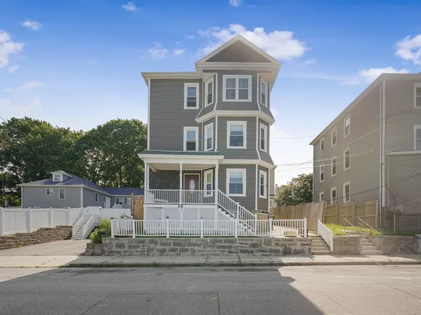 68 Liberty St, Fall River, MA 02724