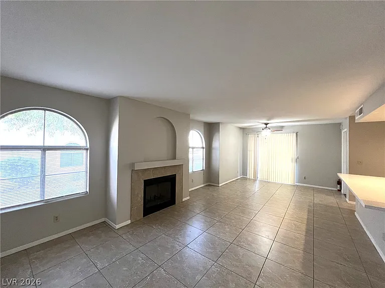7570 W Flamingo Rd #127 — Photo 3