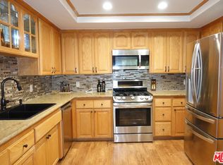 5540 Sylmar Ave APT 2, Van Nuys, CA 91401