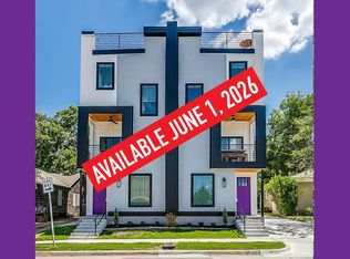 3135 McCart Ave, Fort Worth, TX 76110