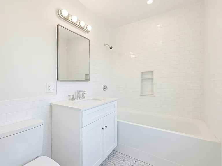 96 Liberty St #2 — Photo 7