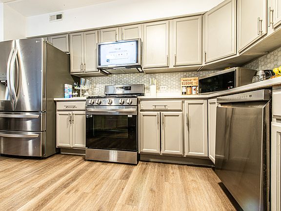 3rd image of 9864 W Leland Ave #311