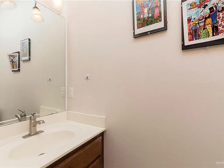 1213 Rhett Dr — Photo 17