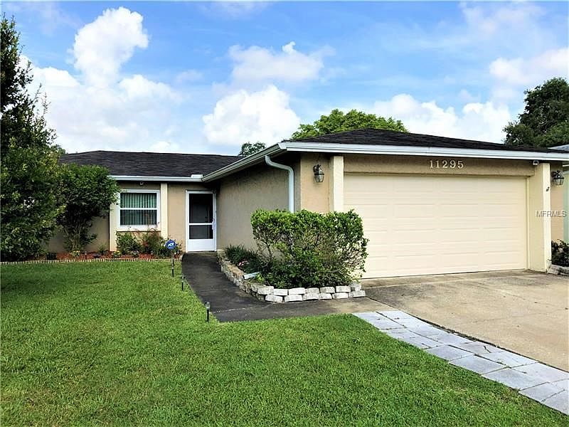 1st image of 11295 Maxton Way N