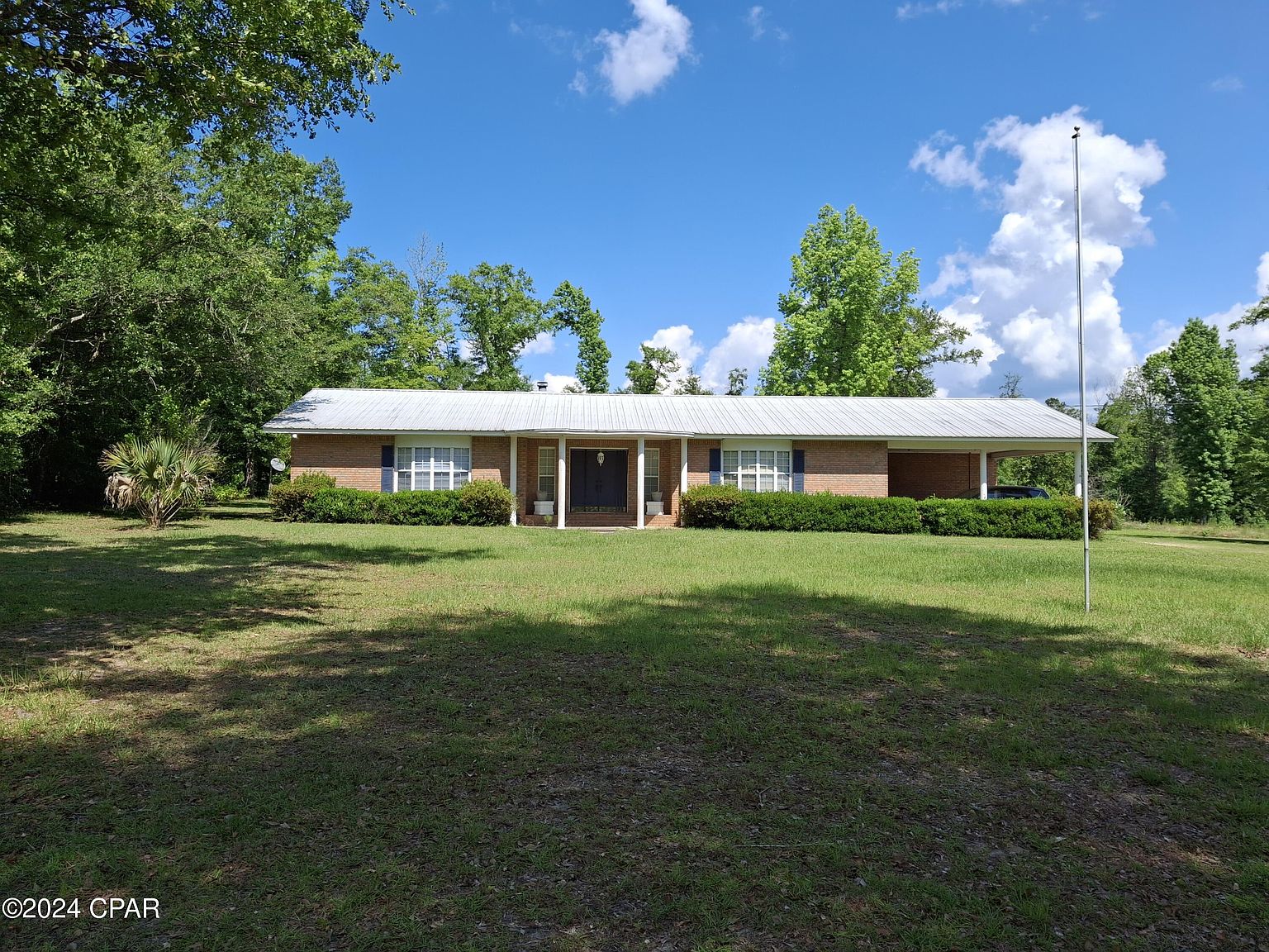 2028 Inwood Rd, Grand Ridge, FL 32442 | Zillow