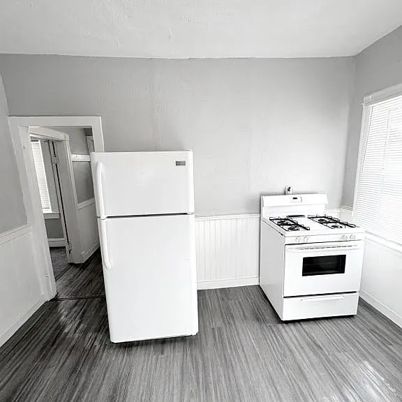 2708 7th Ave — Photo 26