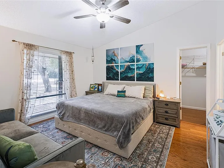 241 Ruth Blvd — Photo 3