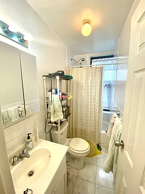 Rented by Douglas Elliman | media 10