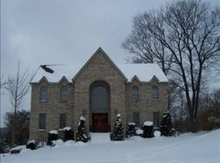 1004 Laurelview Ct, Latrobe, PA 15650