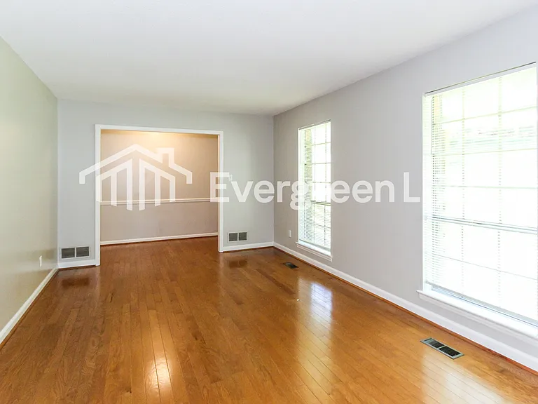 1755 Napier Dr — Photo 3