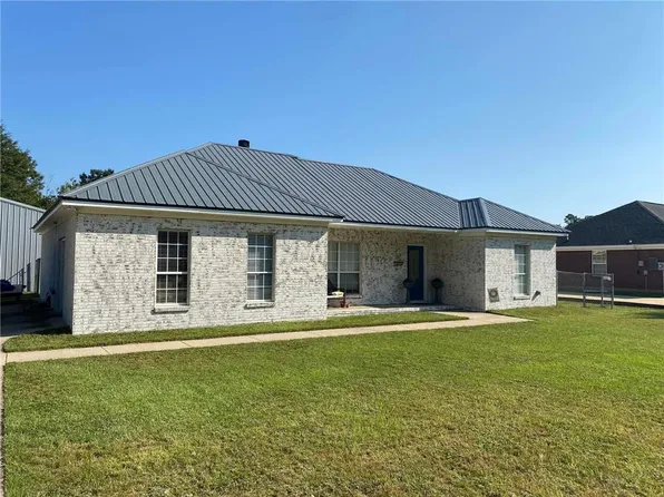 231 Sheffield Cir N, Creola, AL 36525