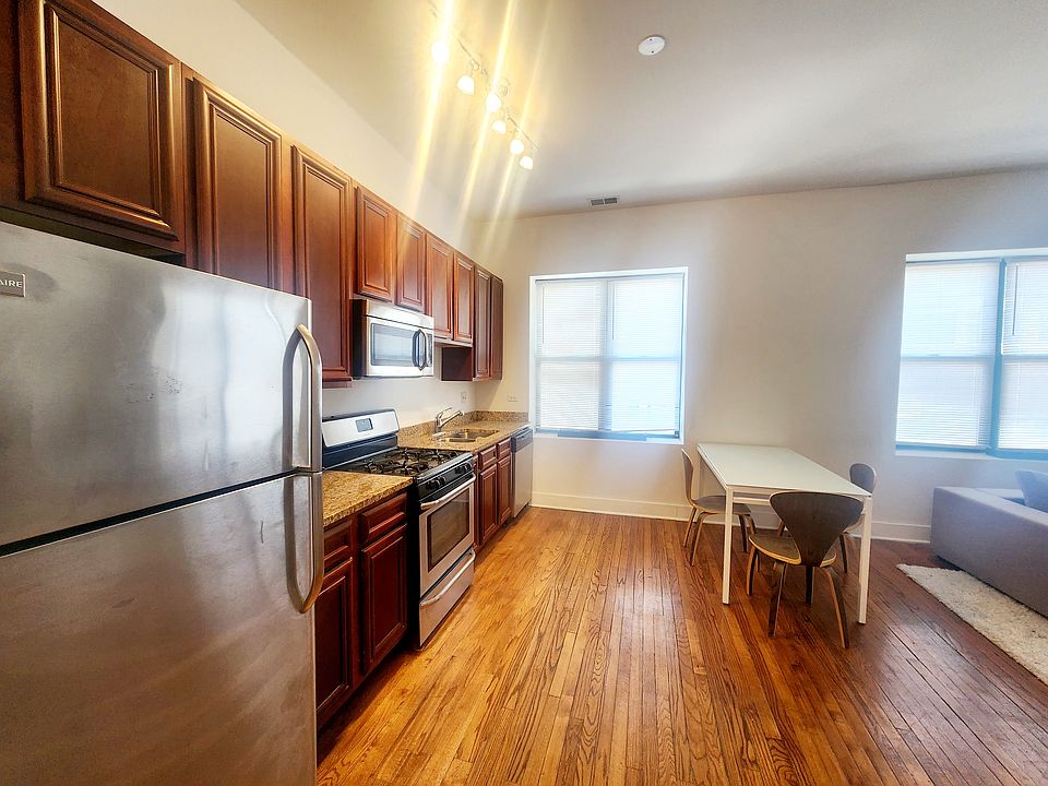 1st image of 1336 N Western Ave APT 2F