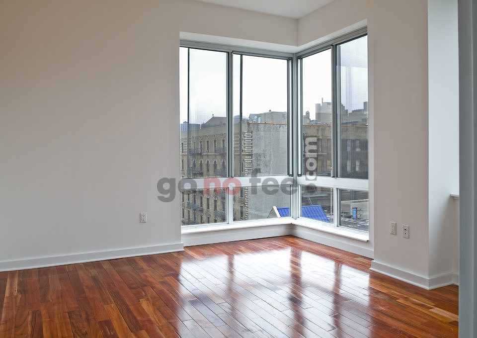 1st image of 454 Manhattan Ave APT 8N