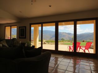 16094-96 Wizard Way, Valley Center, CA 92082