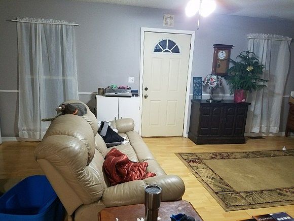 2nd image of 110 W Jaycee Ave