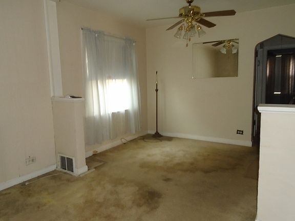 3rd image of 11116 S Avenue M