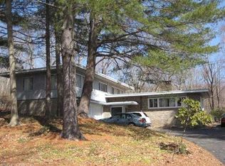 15 Butternut Dr, Norwich, CT 06360