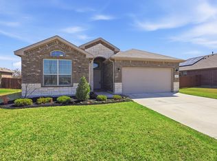 448 Regatta Ln, Azle, TX 76020