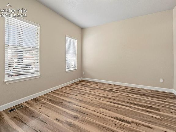 5th image of 7447 Araia Dr