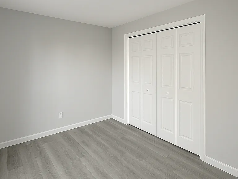 316 E William St #5 — Photo 4