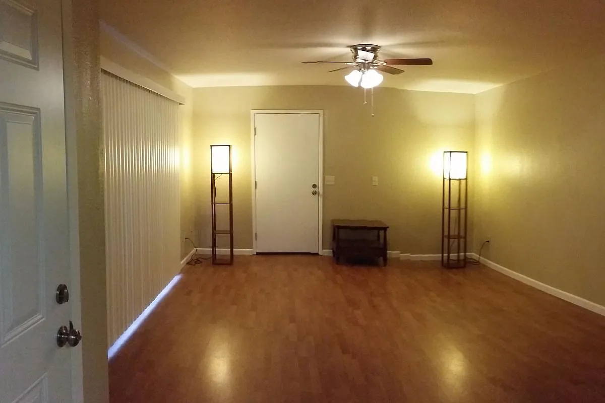2 bed, 1000 sqft, $1,850 — Photo 4