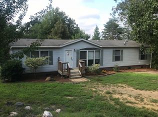 2933 Pratt St, Sharon, SC 29742