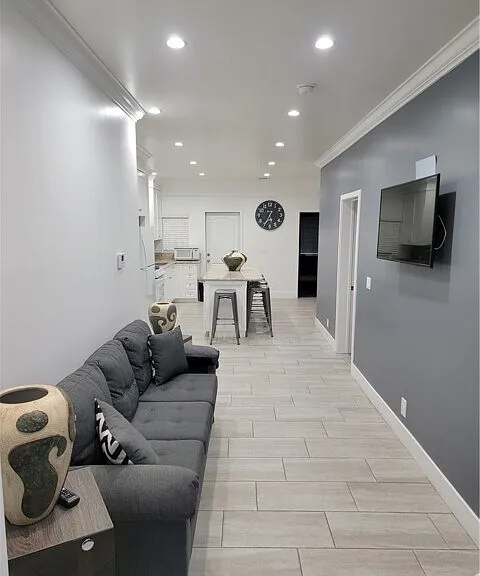 4556 Fisher St — Photo 4