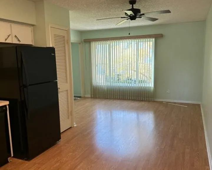 2284 Philippine Dr #57 — Photo 2