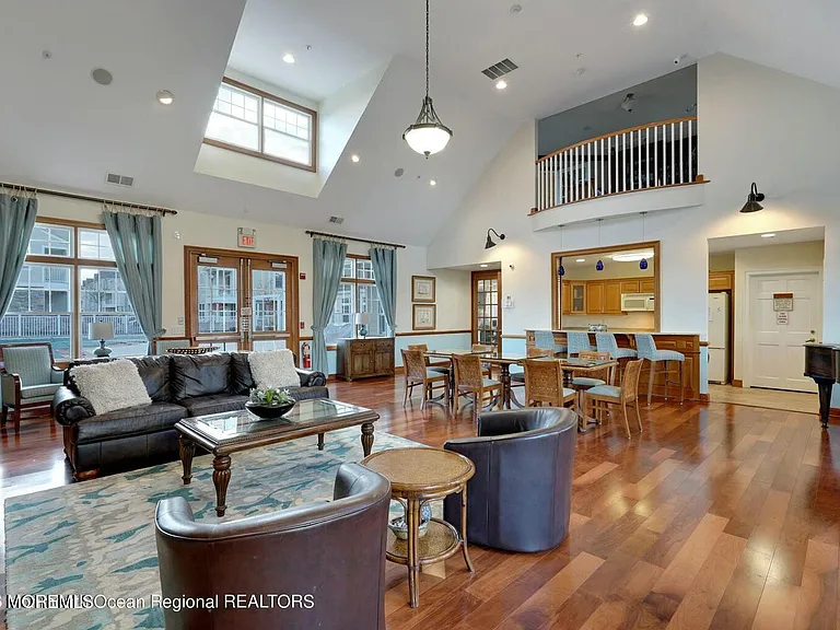 22 Cooper Ave #113 — Photo 41