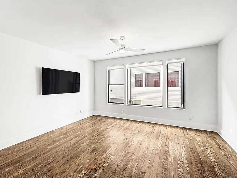 1814 Wedgewood Ave — Photo 10